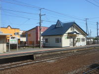 JR朝里駅構内(海側)